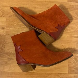 Brand new Anthropologie cowboy western rust suede boots 🤠